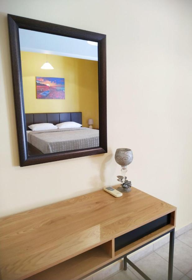 Oscar Studio Kalamata City Centre Екстериор снимка